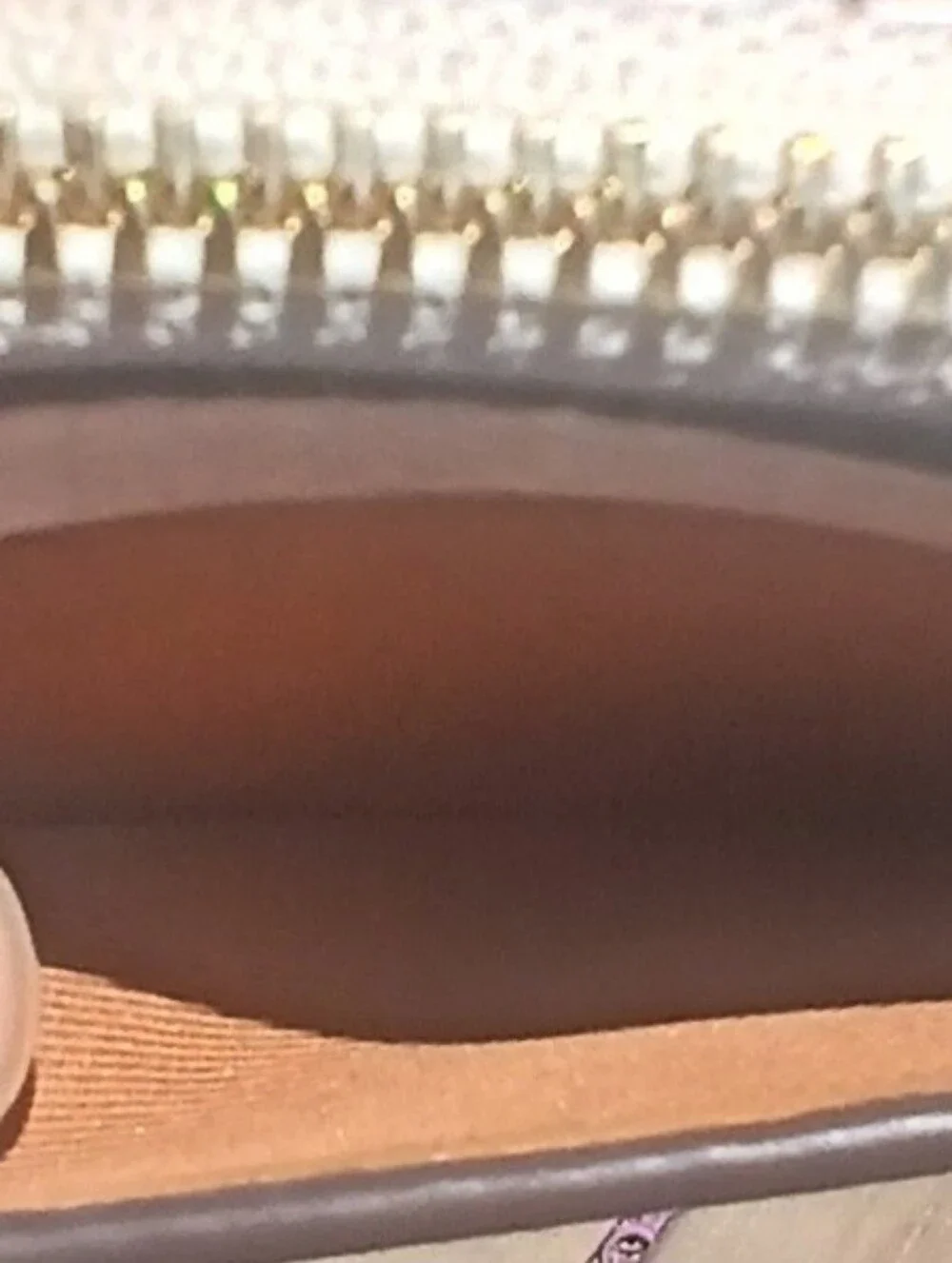 Coach Pebbled Leather Card Case in Off-White with Gold Hardware - Picture 9 of 12